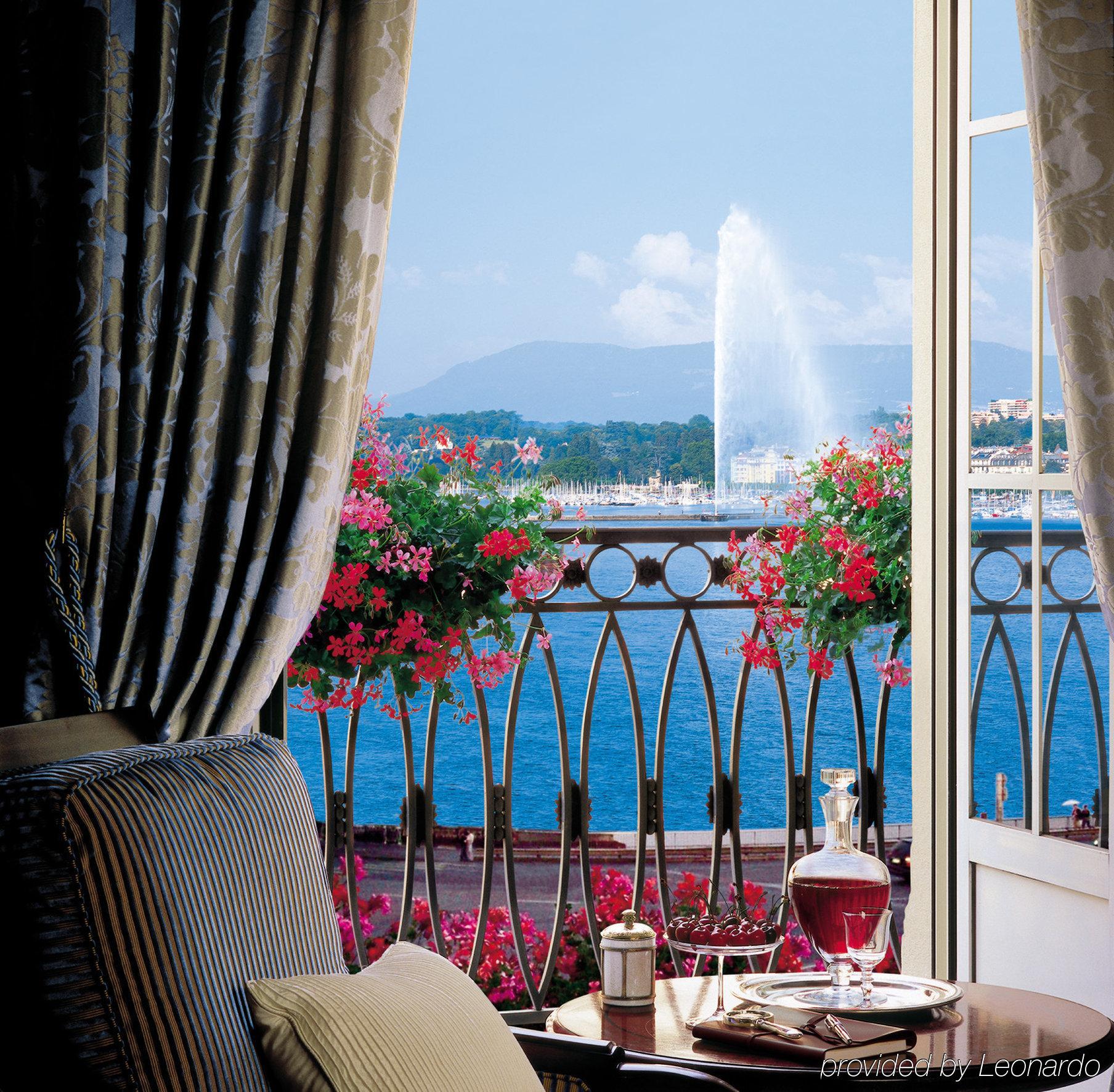 Four Seasons Hotel Des Bergues Ginevra Camera foto